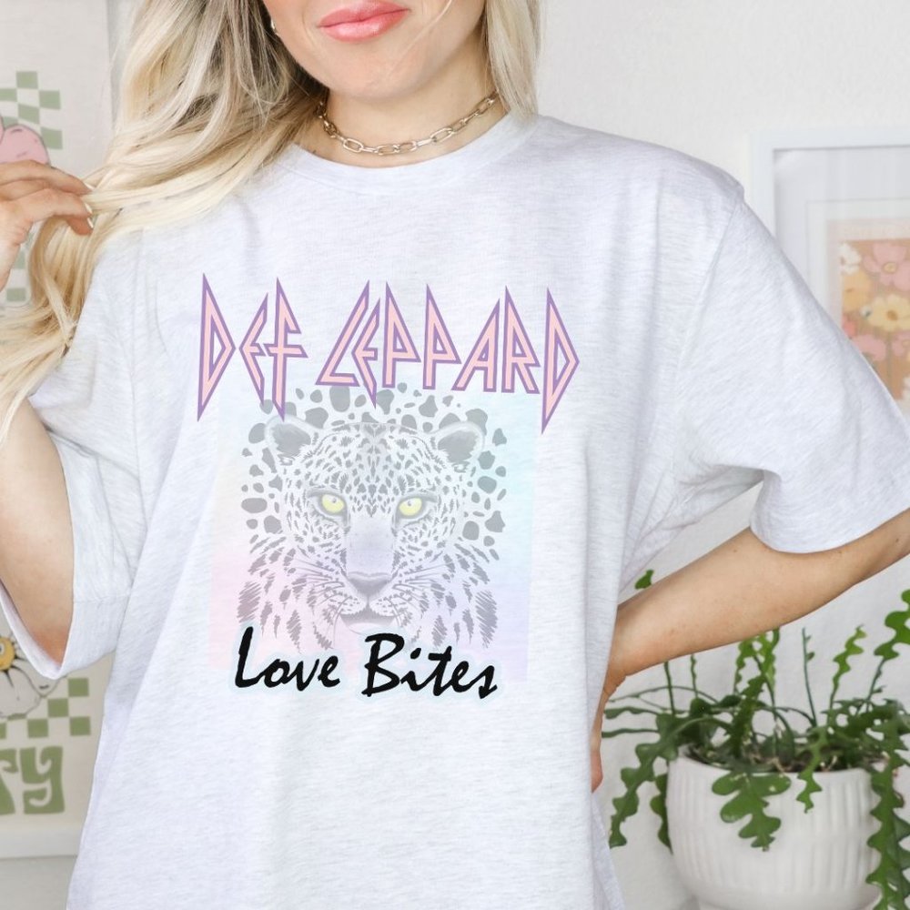 Def Leppard Love Bites Graphic T-shirt Band Shirt Unisex Cotton Tee - White - Picture 2 of 3